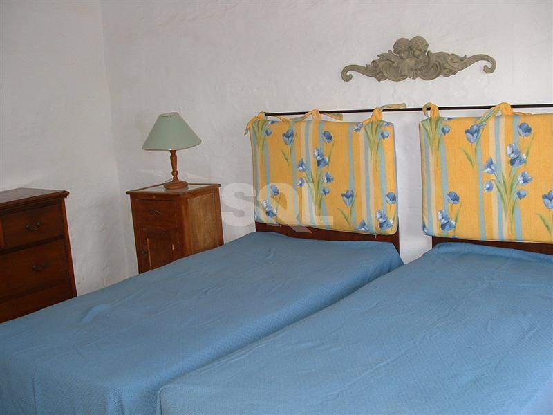 Farmhouse in Wardija To Rent