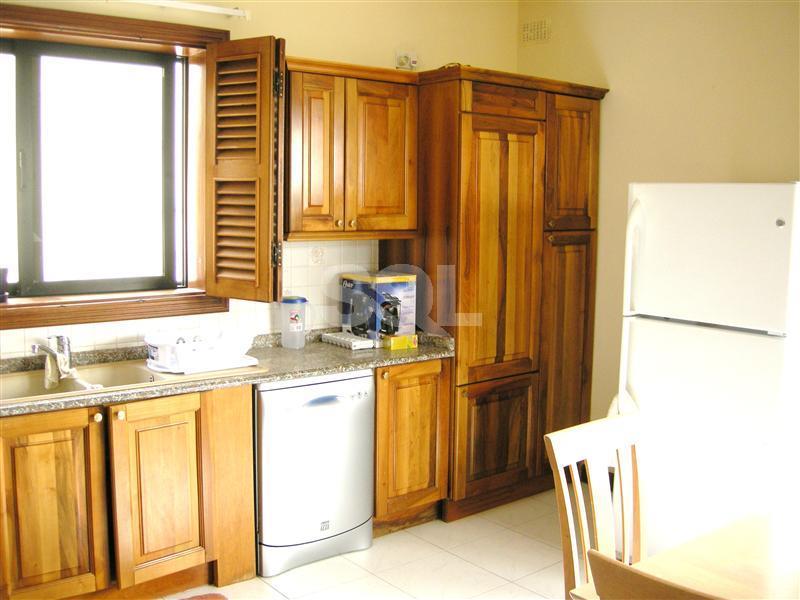 Bungalow in Naxxar To Rent
