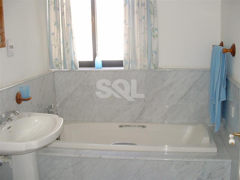 Penthouse in Sliema To Rent