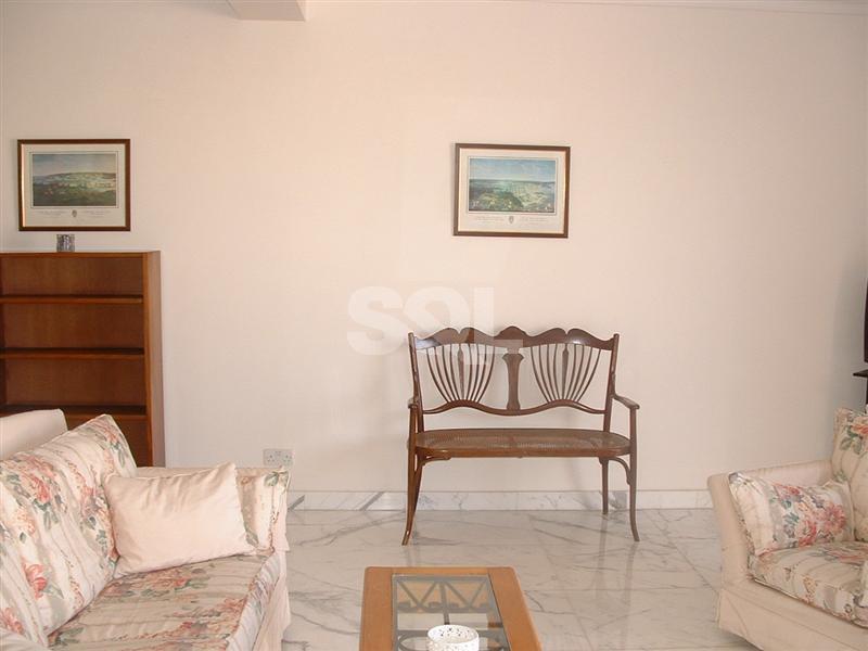 Penthouse in Sliema To Rent