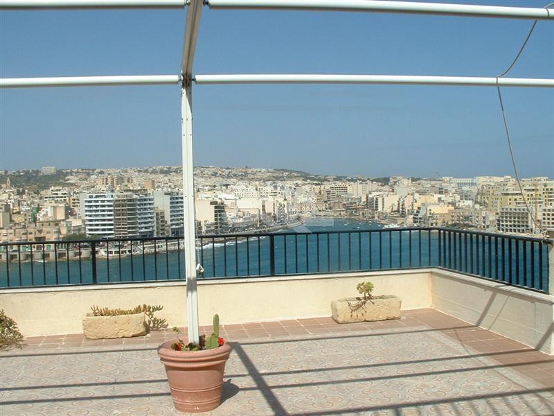 Penthouse in Sliema To Rent