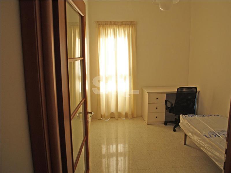 Apartment in Birkirkara To Rent