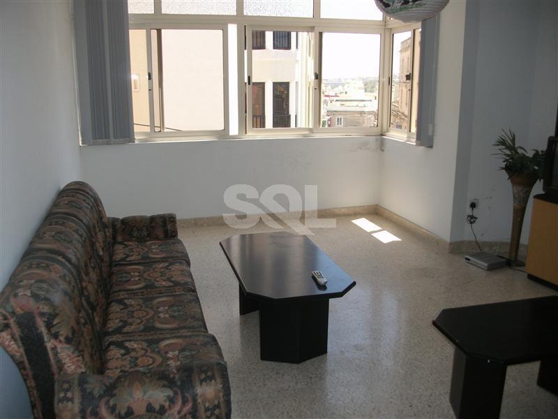 Apartment in Gzira To Rent