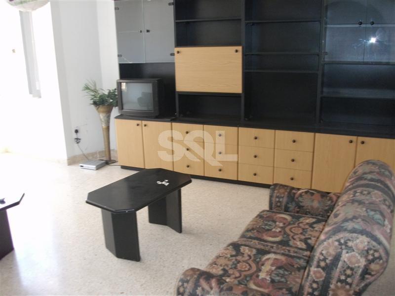 Apartment in Gzira To Rent