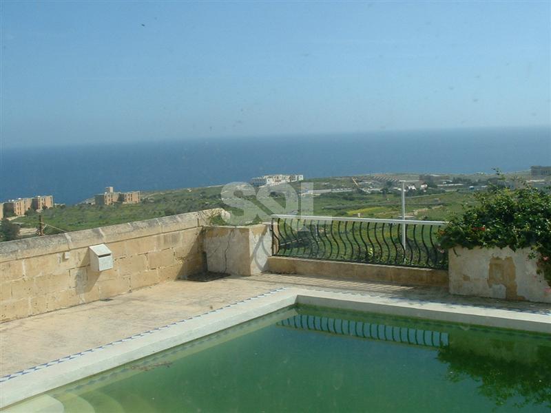 Villa in Madliena To Rent