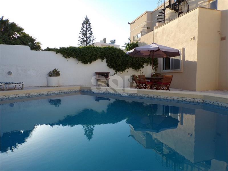 Villa in Madliena To Rent