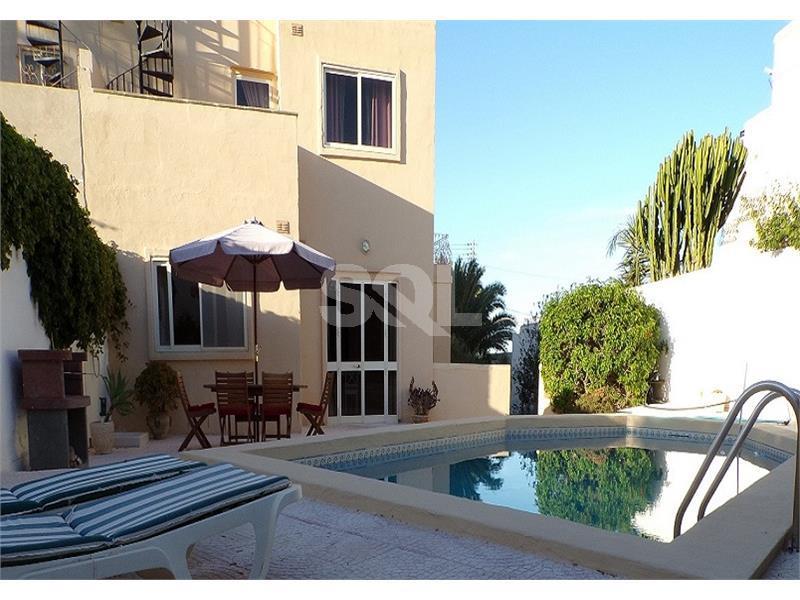 Villa in Madliena To Rent