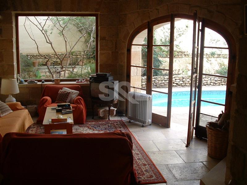 Farmhouse in Burmarrad To Rent