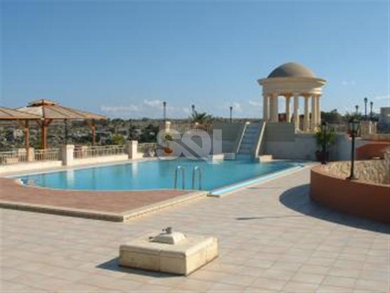 Maisonette in Wardija To Rent