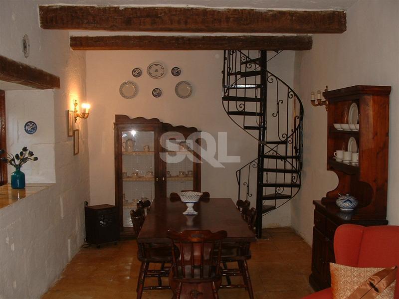 House of Character in San Pawl Tat-Targa To Rent
