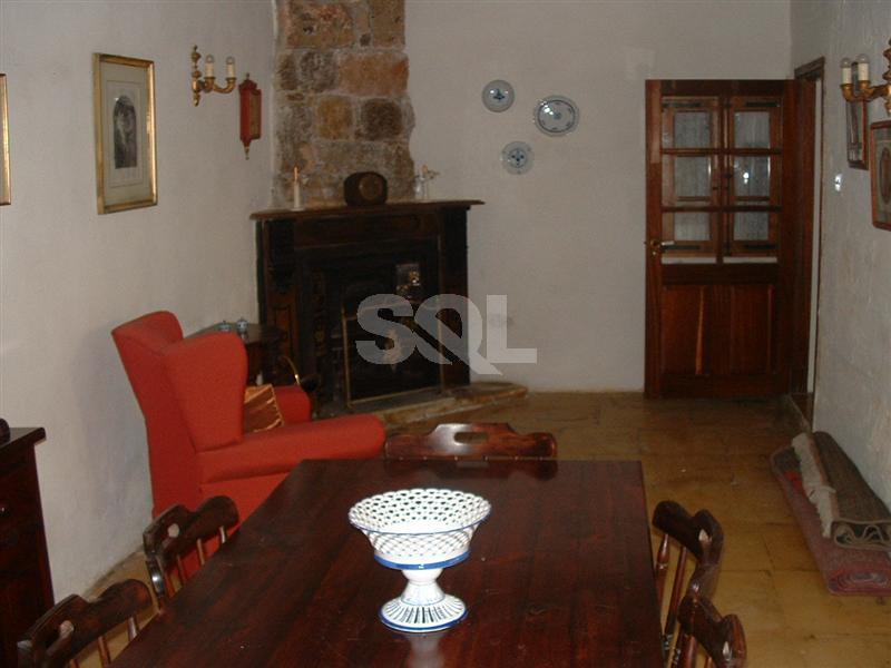 House of Character in San Pawl Tat-Targa To Rent