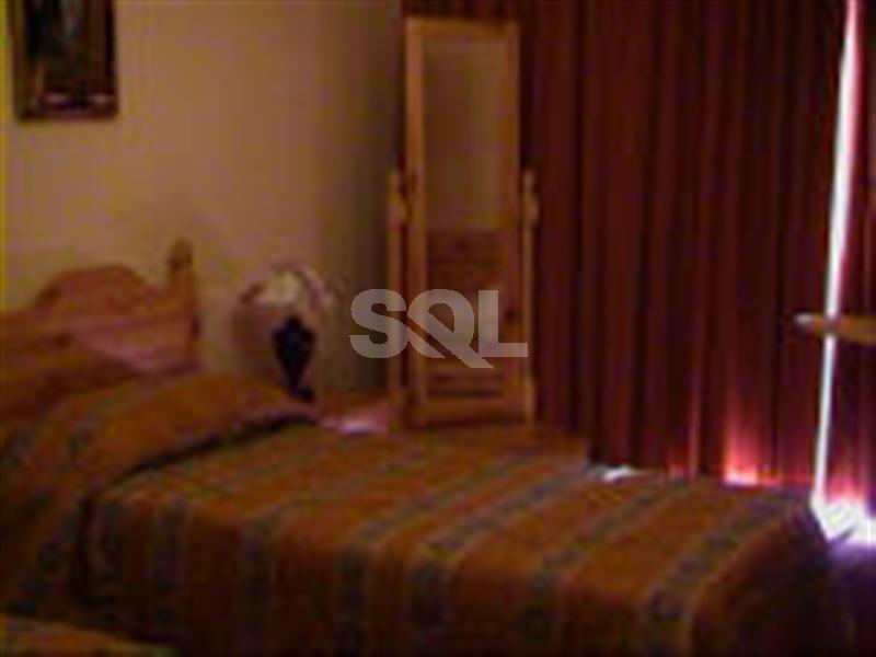 Penthouse in St. Andrews To Rent