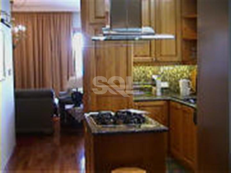 Penthouse in St. Andrews To Rent