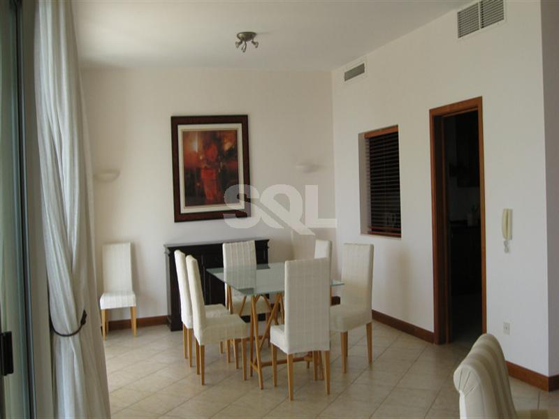 Apartment in Portomaso To Rent