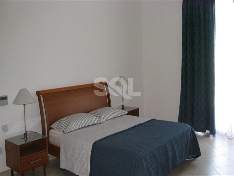 Apartment in Portomaso To Rent