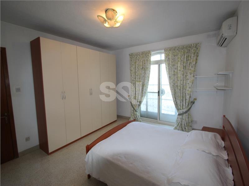 Bungalow in High Ridge To Rent