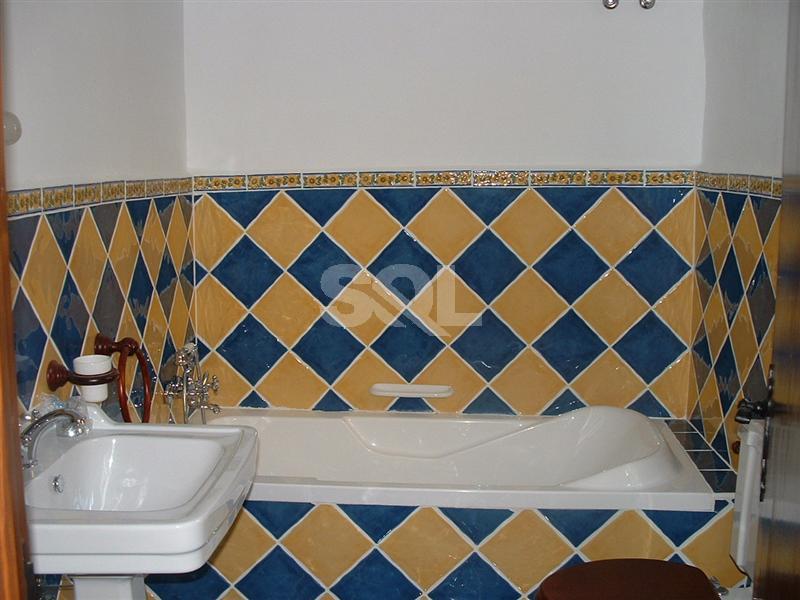 Farmhouse in Mosta To Rent