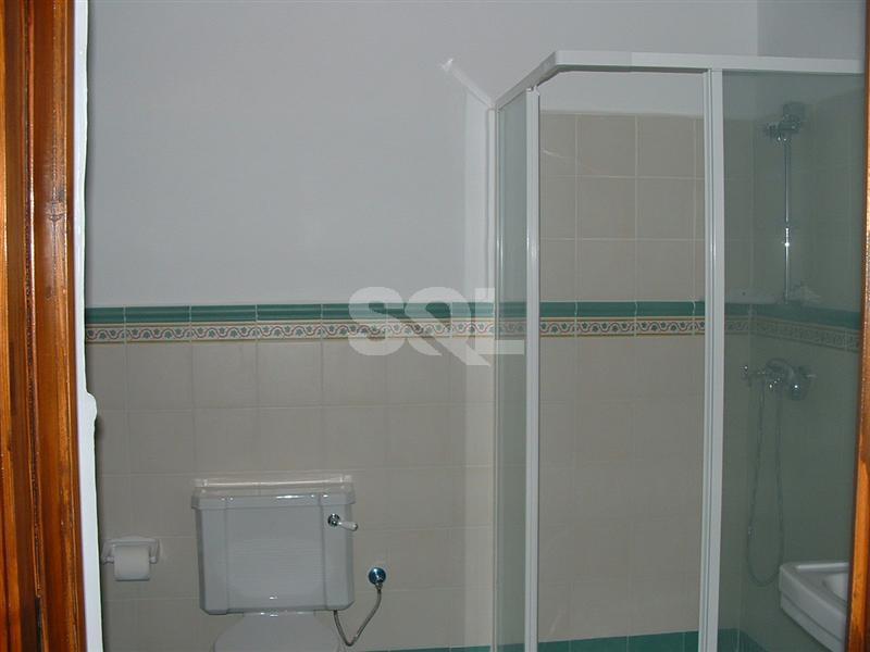 Farmhouse in Mosta To Rent