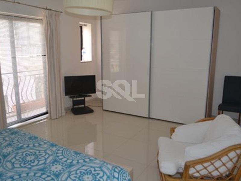 Duplex Penthouse in Sliema To Rent