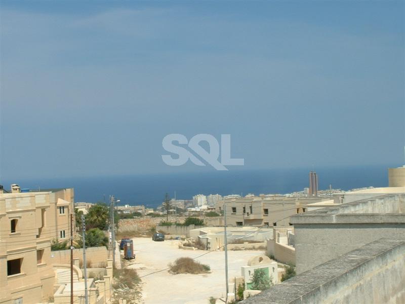 Villa in Madliena To Rent