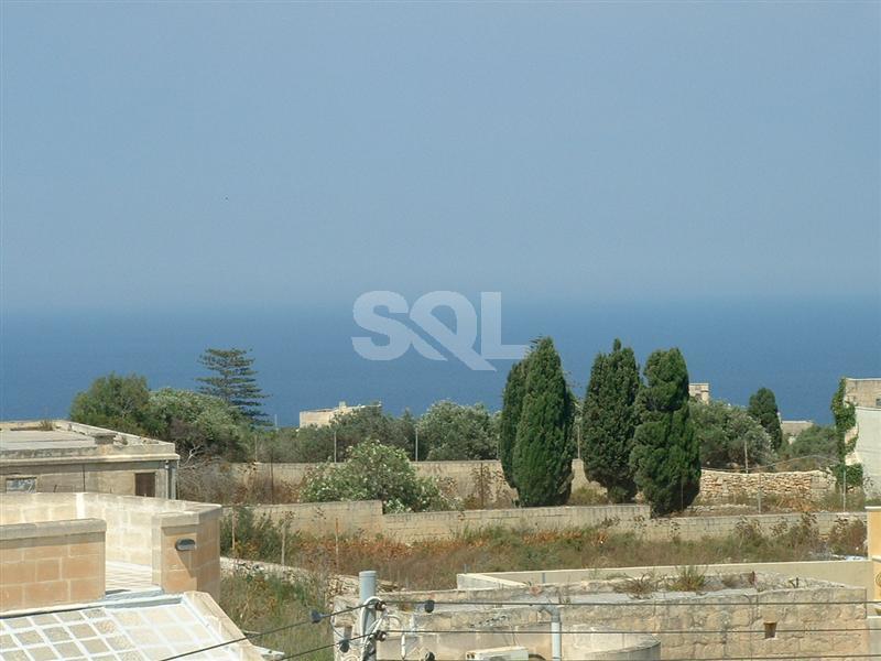 Villa in Madliena To Rent