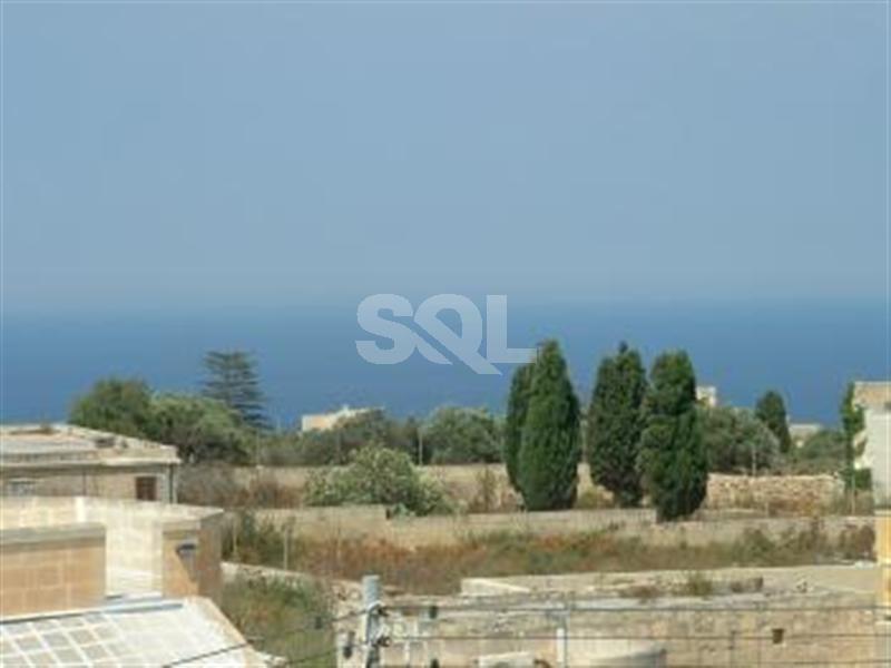 Villa in Madliena To Rent