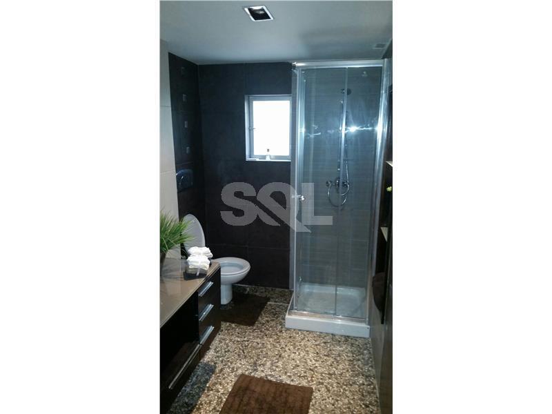 Apartment in Ta' Xbiex To Rent