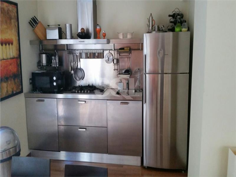 Apartment in Ta' Xbiex To Rent