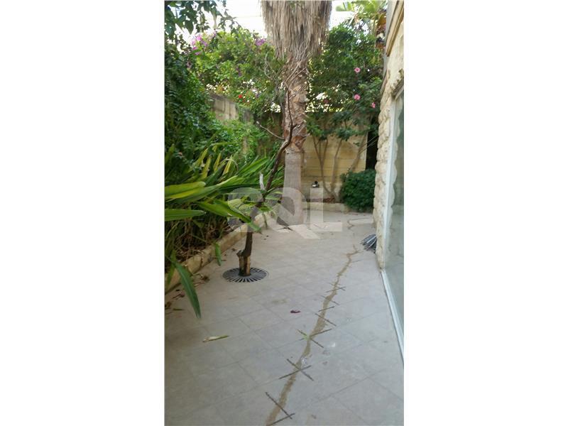 Apartment in Ta' Xbiex To Rent