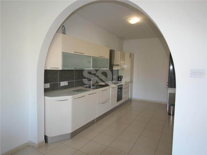 Apartment in Pieta To Rent