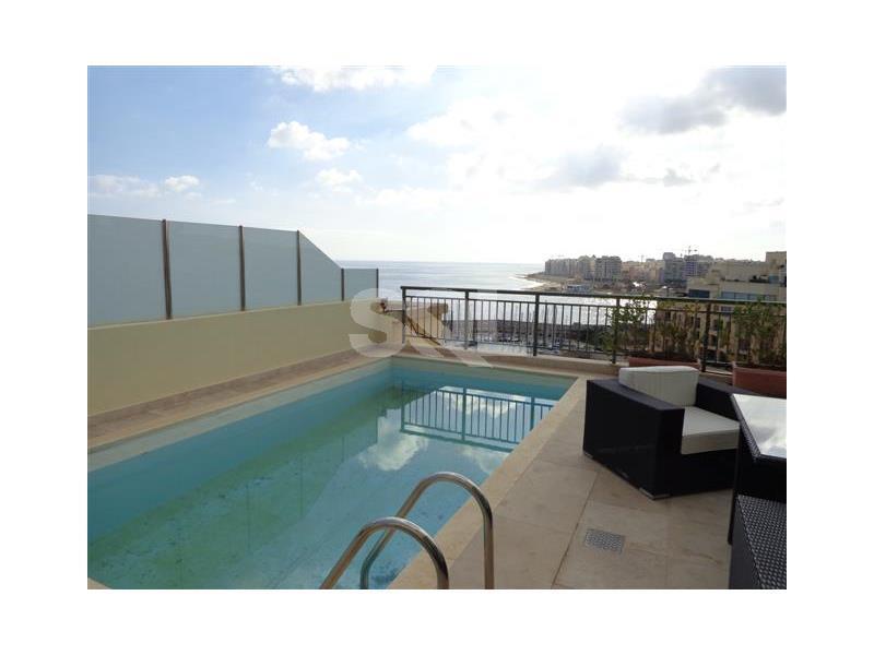 Penthouse in Portomaso To Rent