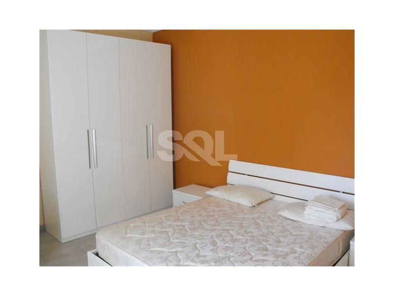 Penthouse in Mosta To Rent