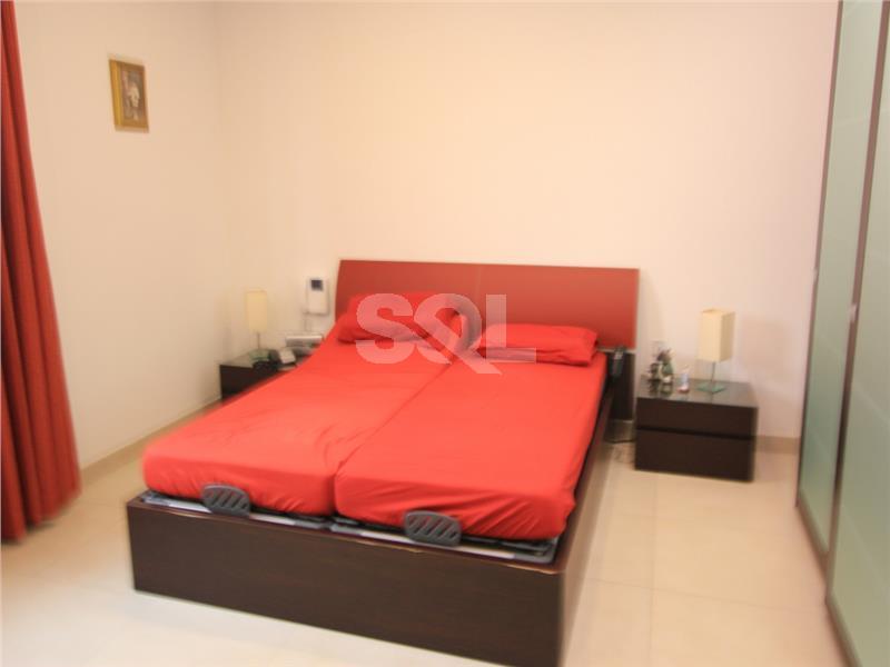 Apartment in Ta' Xbiex To Rent