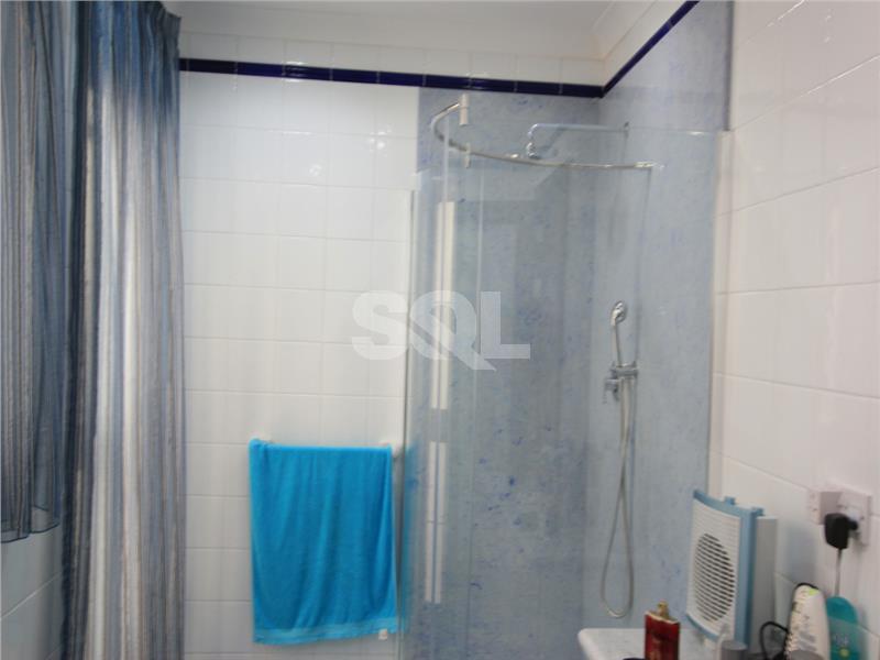 Apartment in Ta' Xbiex To Rent