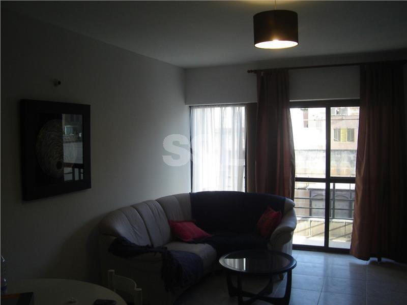 Apartment in Gzira To Rent