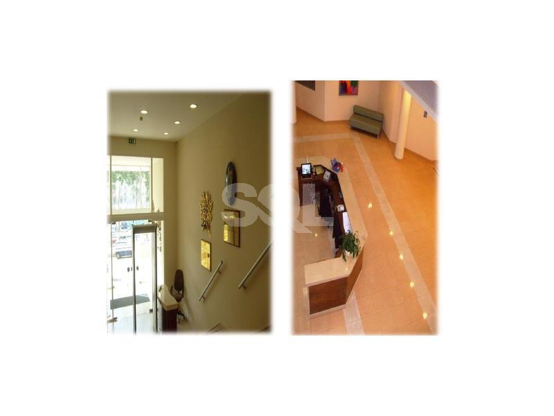 Office in Ta' Xbiex To Rent