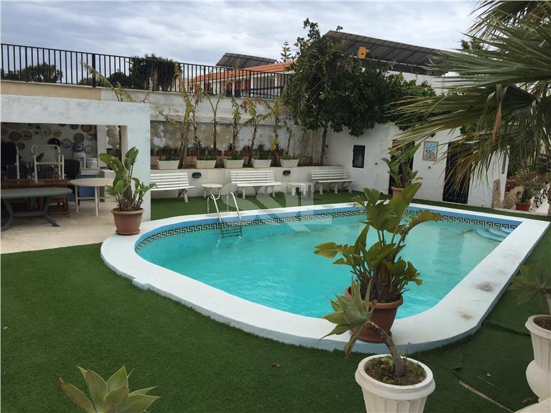 Villa in Mellieha For Sale