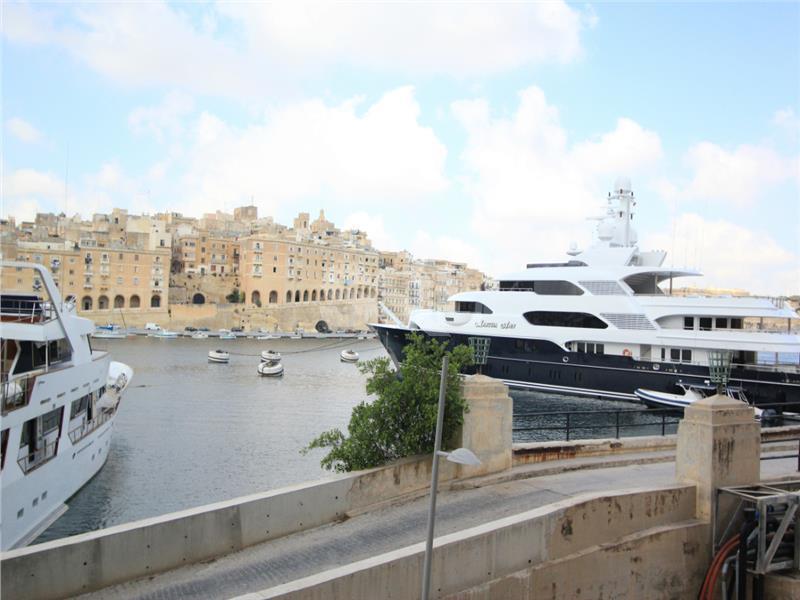 Apartment in Vittoriosa (Birgu) For Sale / To Rent