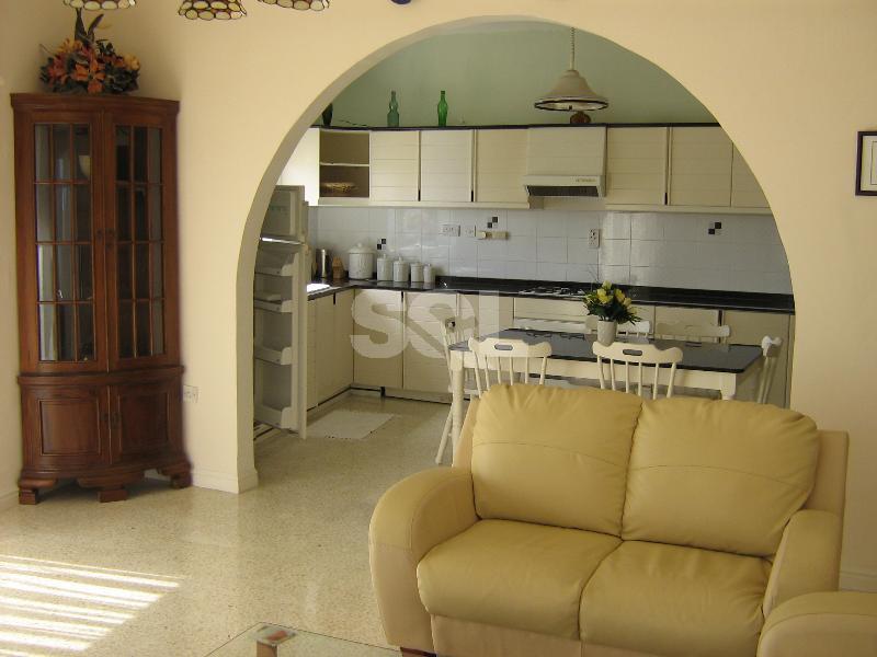 Apartment in Xemxija To Rent