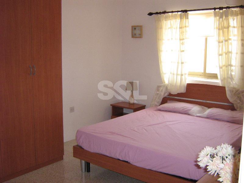 Apartment in Xemxija To Rent