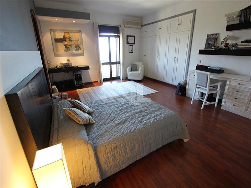 Villa in Madliena For Sale