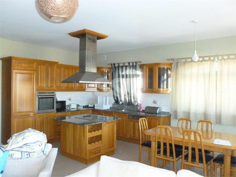 Apartment in Qawra To Rent