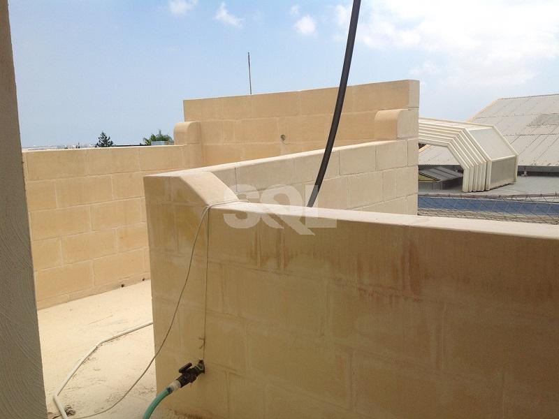 Office in Zebbug To Rent