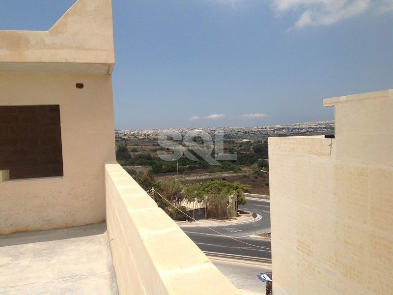 Office in Zebbug To Rent