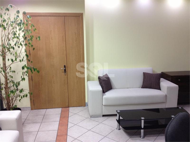 Retail/Catering in Gzira To Rent