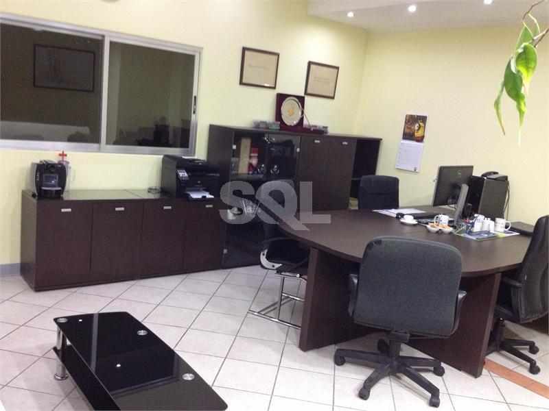 Retail/Catering in Gzira To Rent