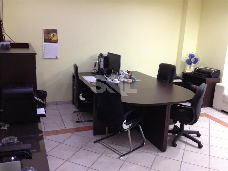 Retail/Catering in Gzira To Rent