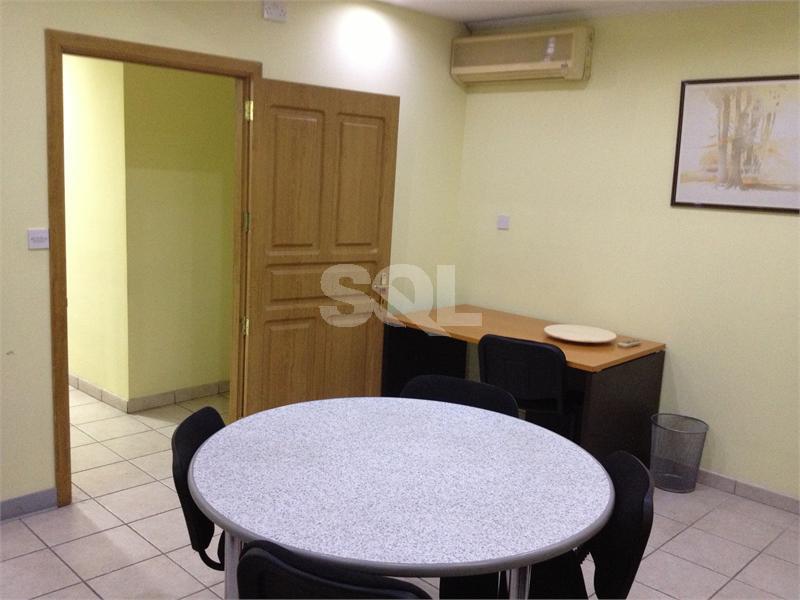 Retail/Catering in Gzira To Rent