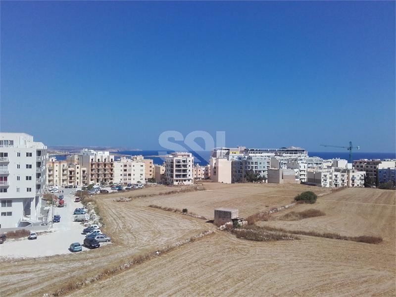 Apartment in Qawra For Sale