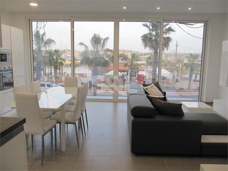 Apartment in Gzira To Rent